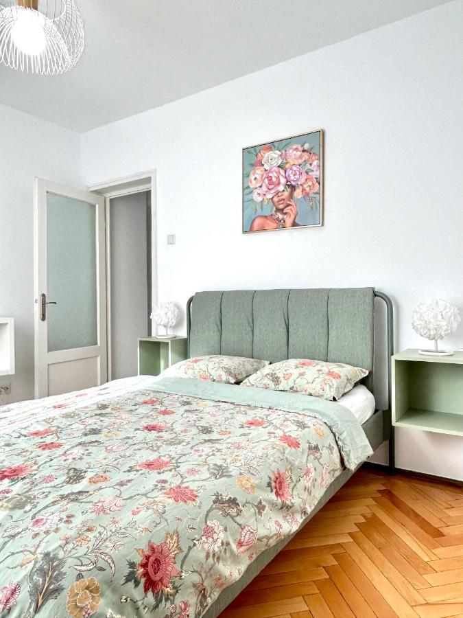 Parliament Central Apartment Bucureşti Eksteriør bilde